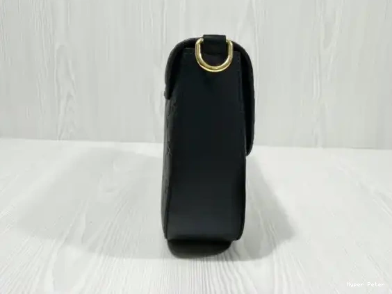 Hyper Peter Padlock Gucci 0508